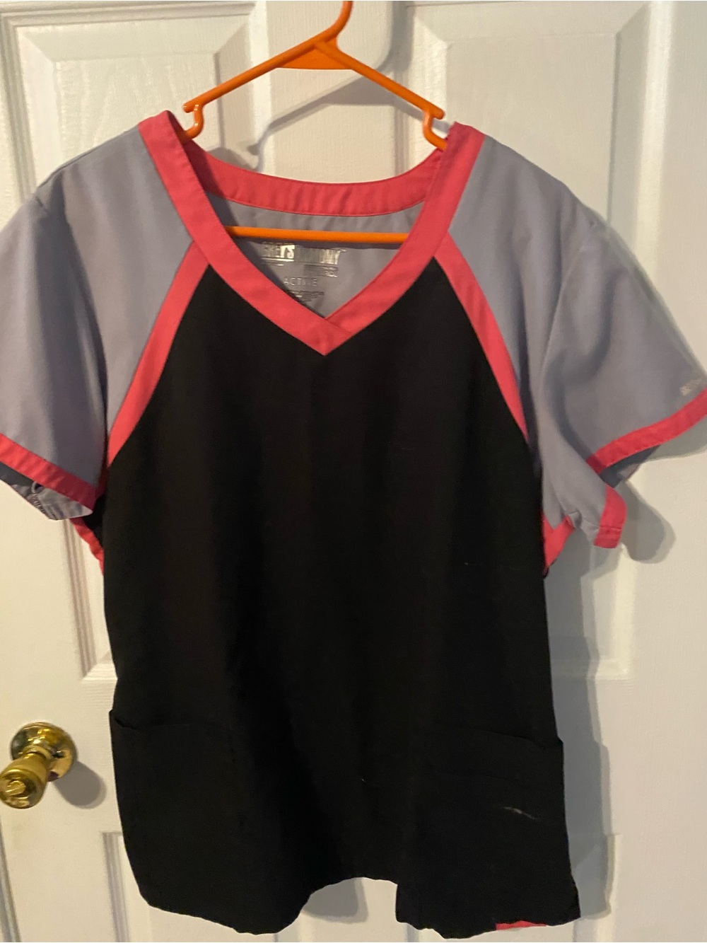 Grey's Anatomy Kids Black V-Neck Scrub Top with Blue Sleeves and Pink Trim